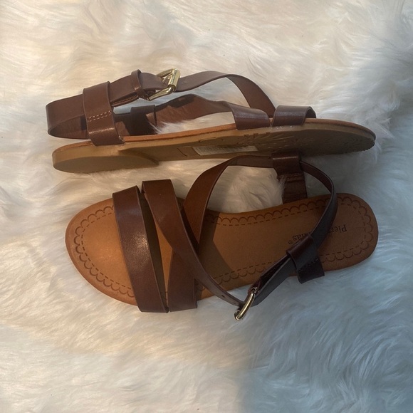 Pierre Dumas Sandals size 7 NEW brown flat sole - Picture 1 of 3